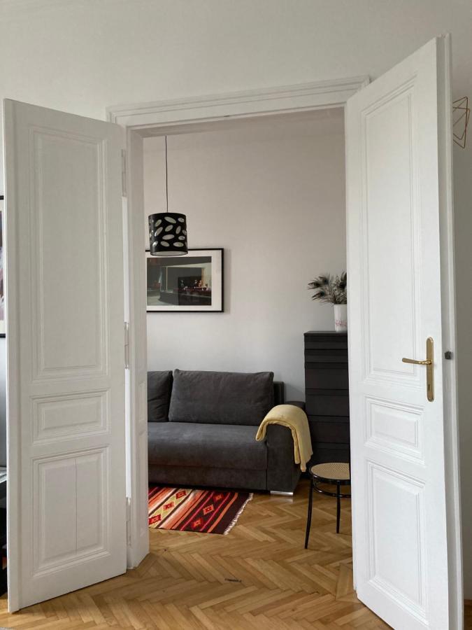 Apartment Vienna Smart Living Bagian luar foto